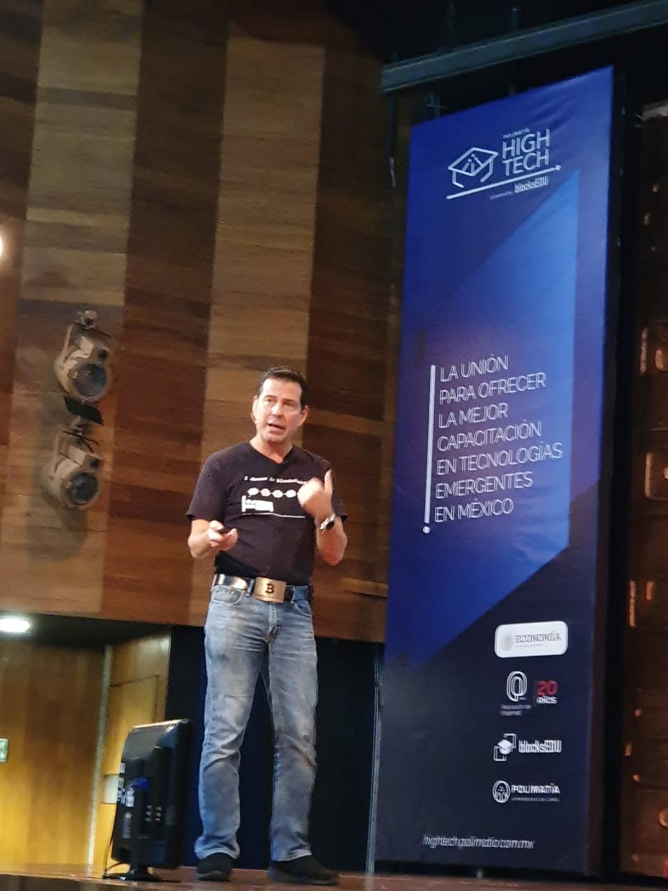 George Levy keynote at High Tech, Mexico